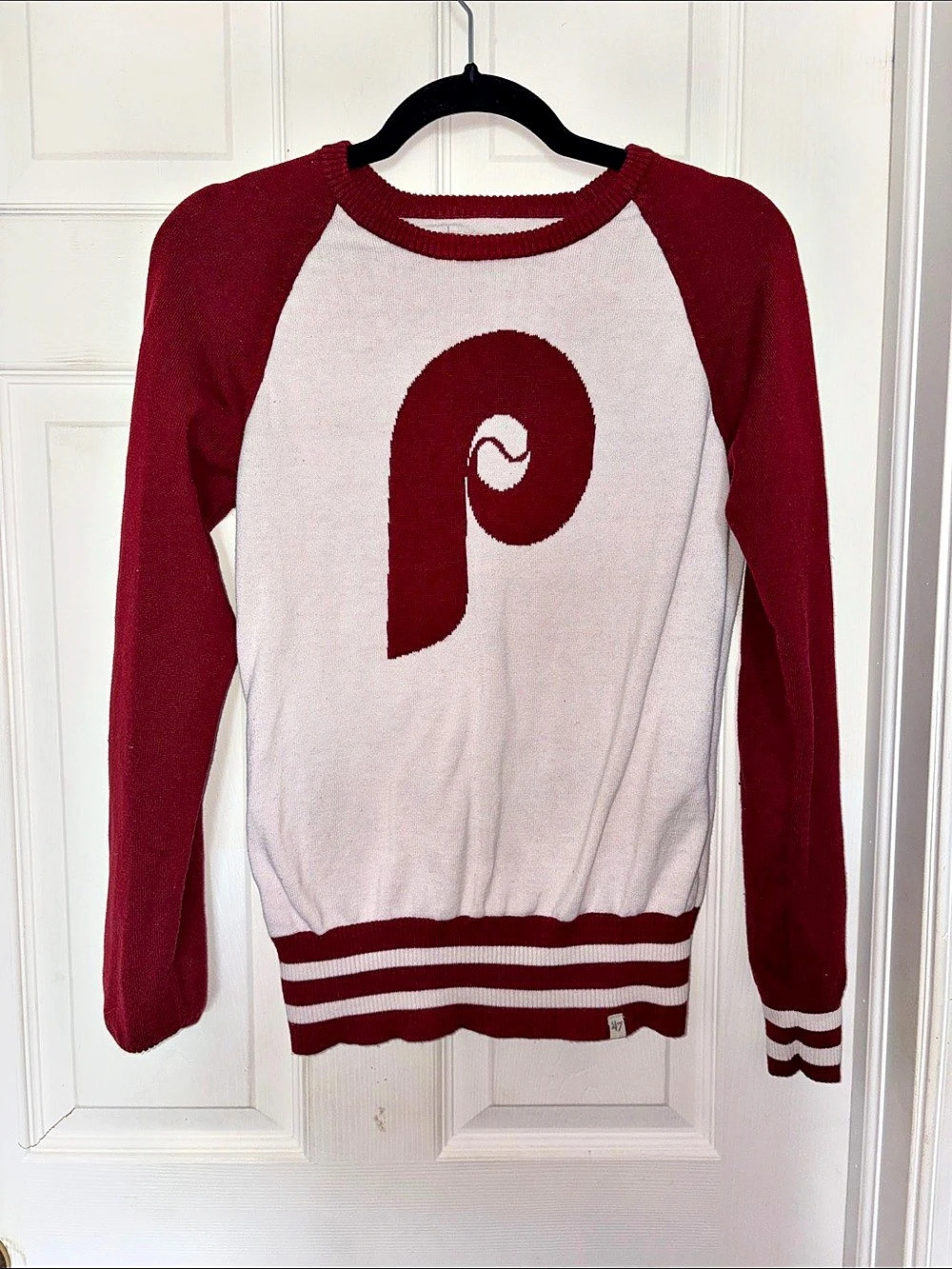 47 Brand Phillies Color Block Raglan Sweatshirt Red White Size L